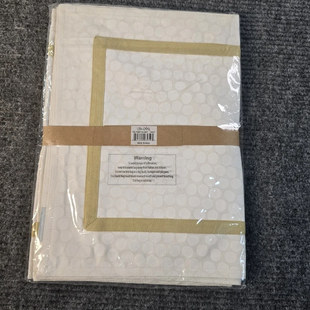 Coton Colors Set of 4 White Dot Cotton Placemats‎ Beige Border 14x20 New Sealed